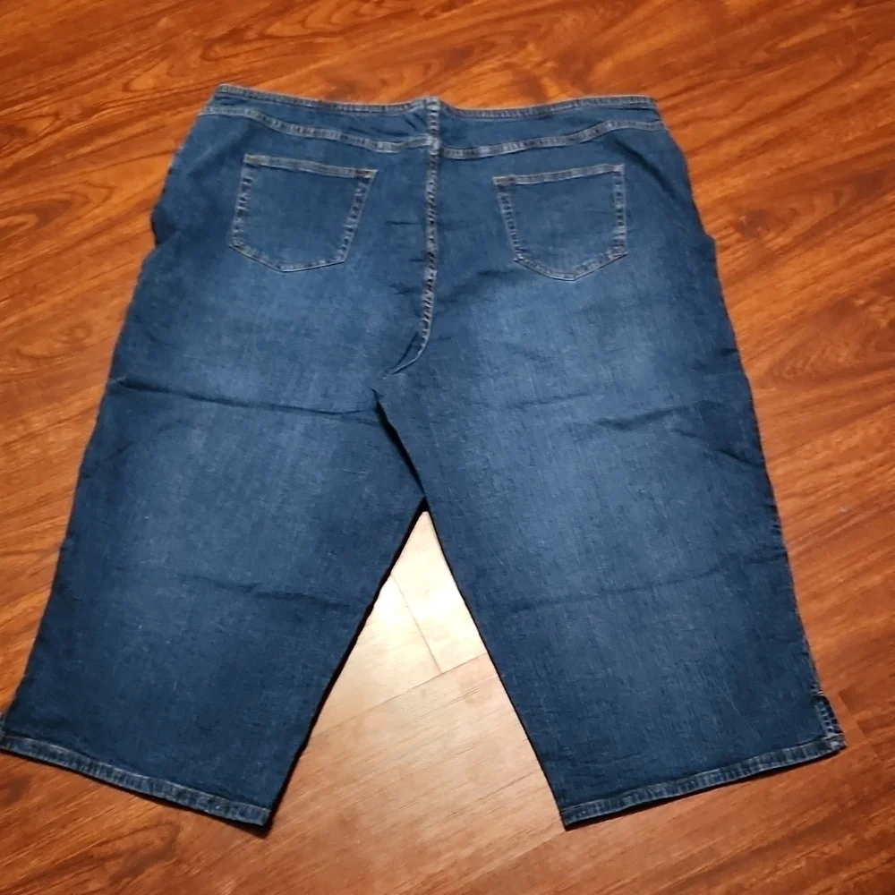 Avenue Blues Shorts womens  New stretch size 28  plus Size - Picture 10 of 12